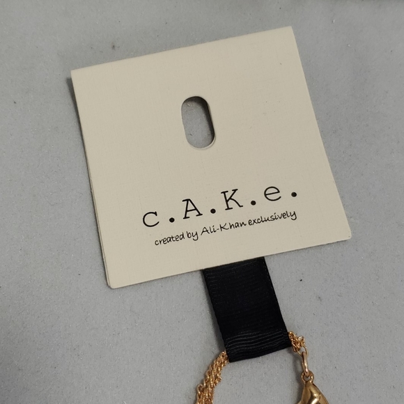 Ali kahn gold chain flower neck - Picture 5 of 6